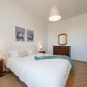 https://apt-xenia-apartments-newly-renovated.it-lombardy.com